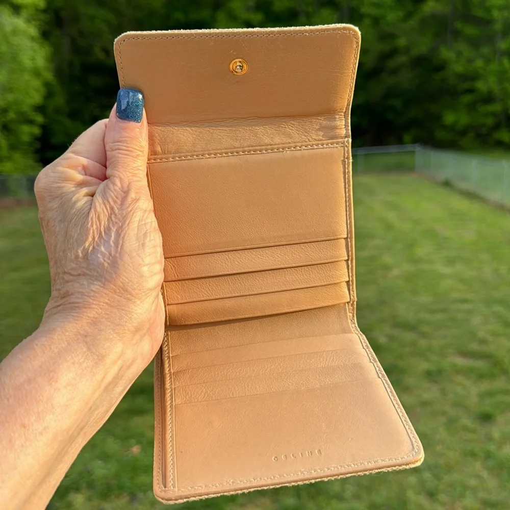 Celine CC monogram denim wallet in yellow in like new condition. authent… - Picture 10 of 15
